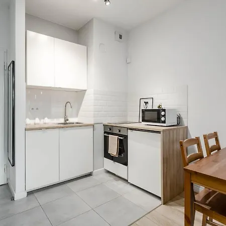 Апартаменты Chill Mokotow Business Park *